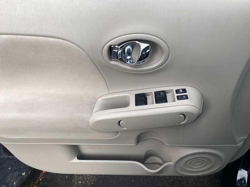 Nissan Cube 1.8 2011