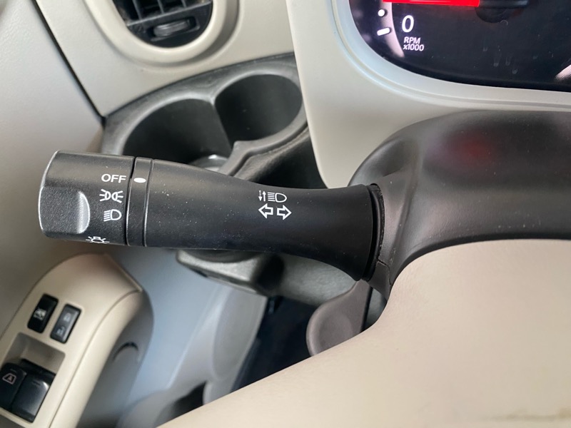 Nissan Cube 1.8 2011