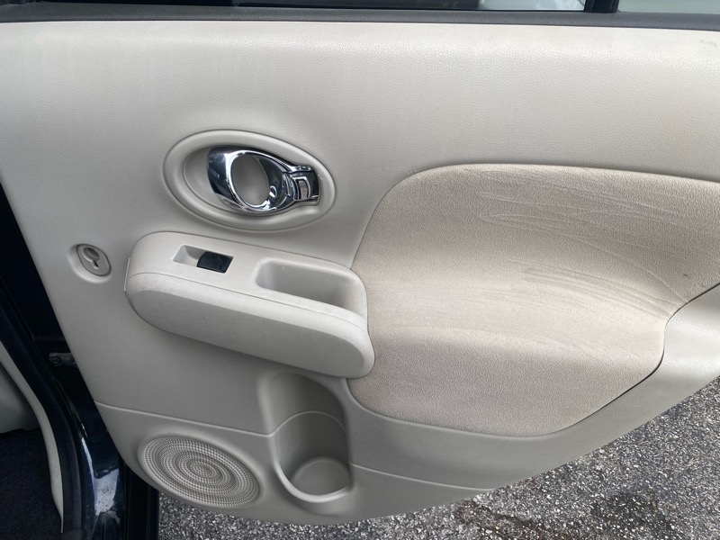 Nissan Cube 1.8 2011