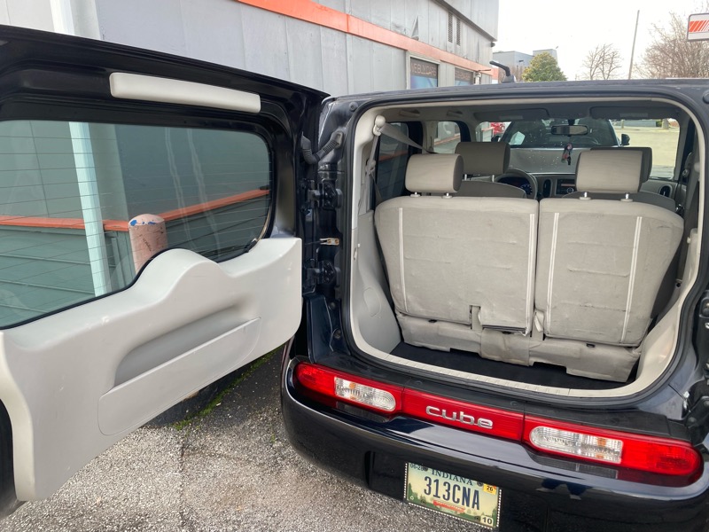 Nissan Cube 1.8 2011