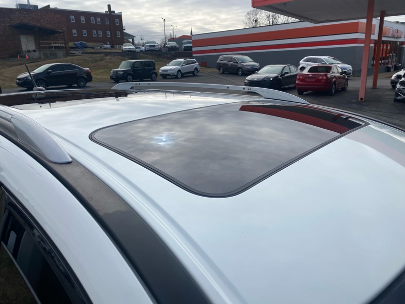 Nissan Pathfinder Platinum 4WD 2016