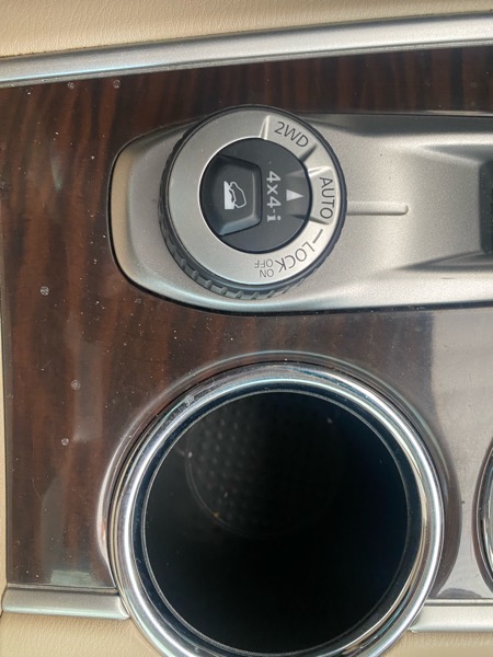 Nissan Pathfinder Platinum 4WD 2016