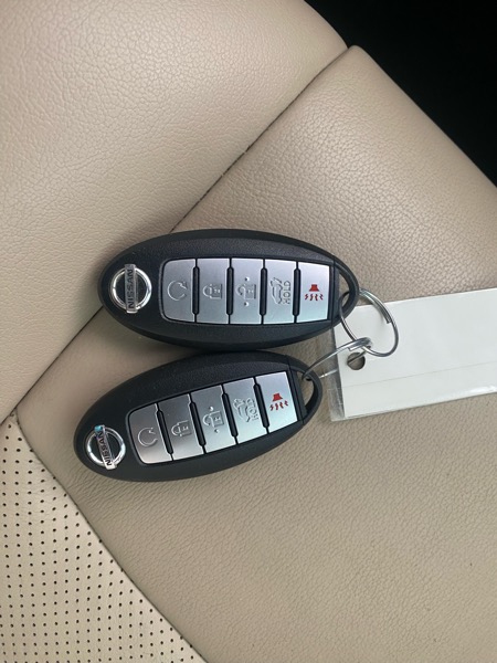 Nissan Pathfinder Platinum 4WD 2016