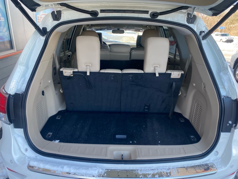 Nissan Pathfinder Platinum 4WD 2016