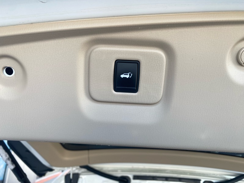 Nissan Pathfinder Platinum 4WD 2016