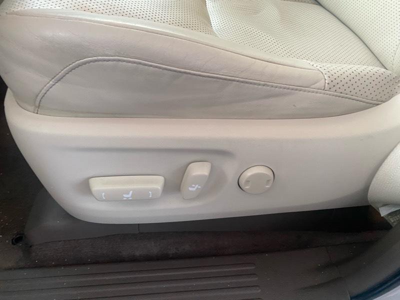 Lexus GX 460 Sport Utility 2012