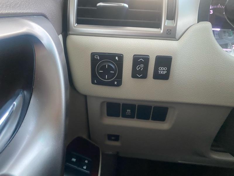 Lexus GX 460 Sport Utility 2012