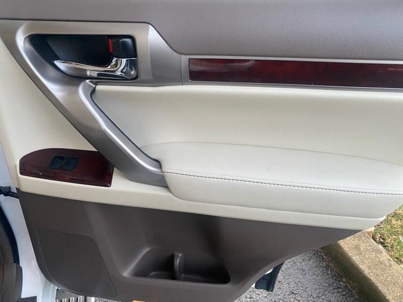 Lexus GX 460 Sport Utility 2012