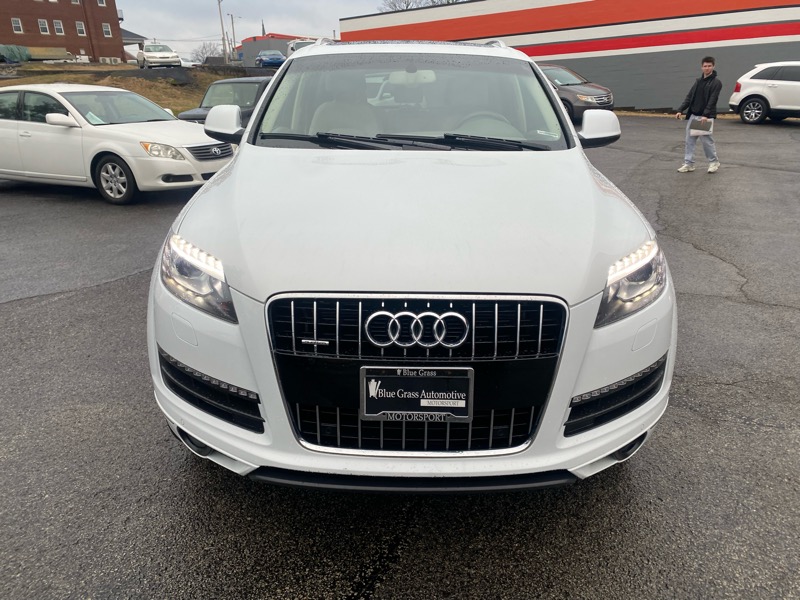 Audi Q7 3.0T Premium Plus quattro 2015