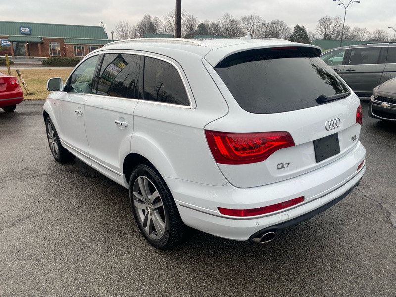 Audi Q7 3.0T Premium Plus quattro 2015