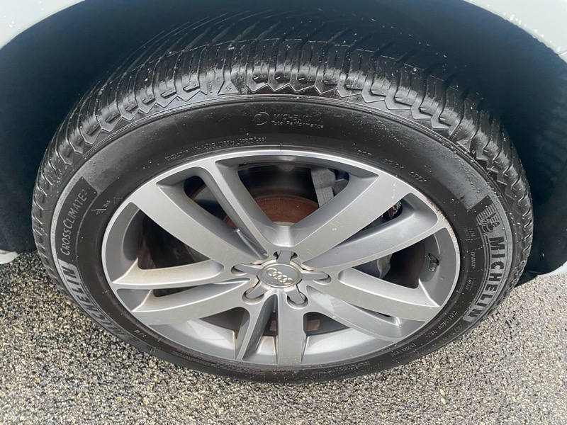 Audi Q7 3.0T Premium Plus quattro 2015