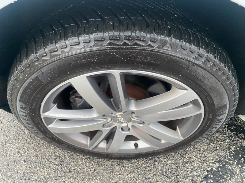 Audi Q7 3.0T Premium Plus quattro 2015