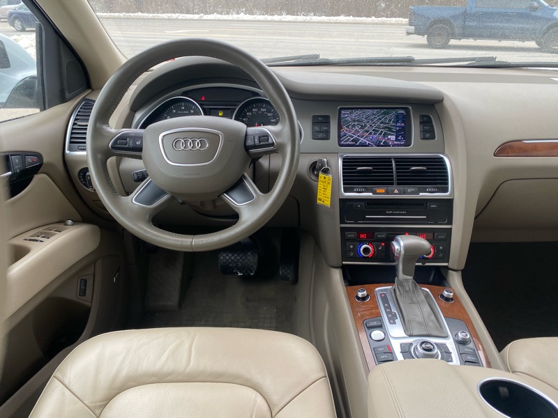 Audi Q7 3.0T Premium Plus quattro 2015