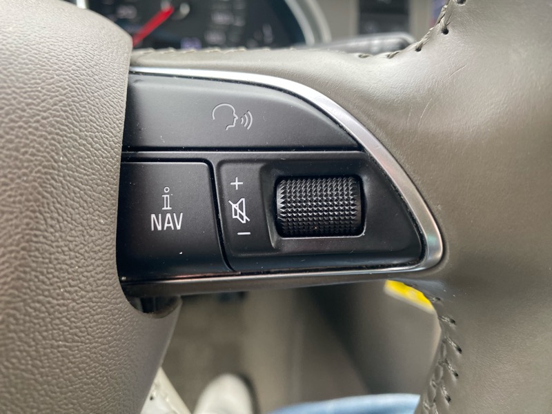 Audi Q7 3.0T Premium Plus quattro 2015