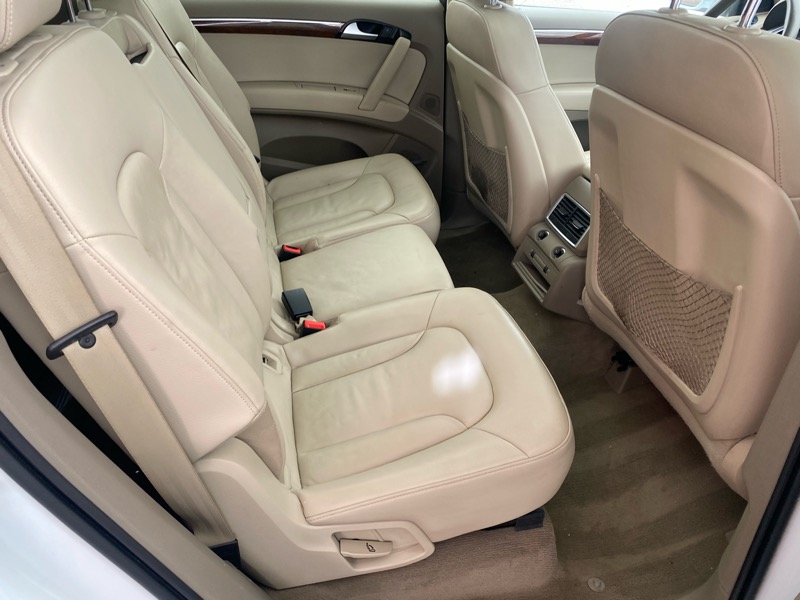 Audi Q7 3.0T Premium Plus quattro 2015