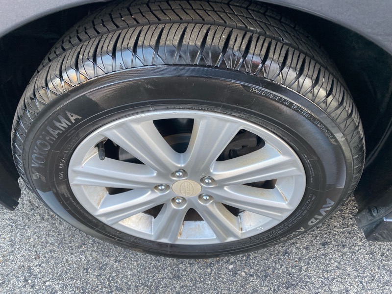 Subaru Legacy 2.5i Premium 2011