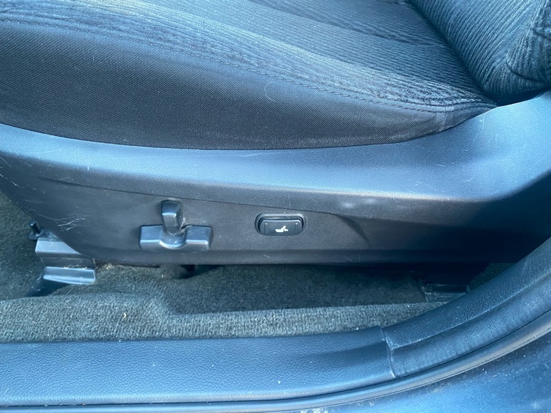 Subaru Legacy 2.5i Premium 2011