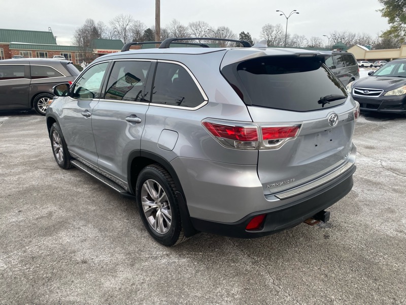 Toyota Highlander XLE AWD V6 2014