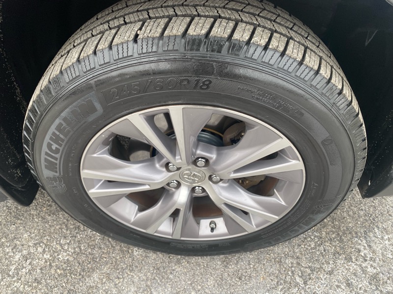 Toyota Highlander XLE AWD V6 2014