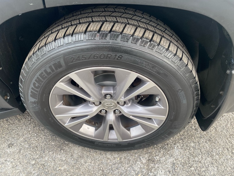 Toyota Highlander XLE AWD V6 2014