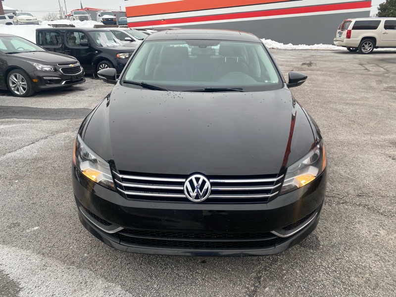 Volkswagen Passat 2.5L SE AT 2012