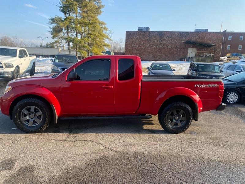 Nissan Frontier LE King Cab 4WD 2010