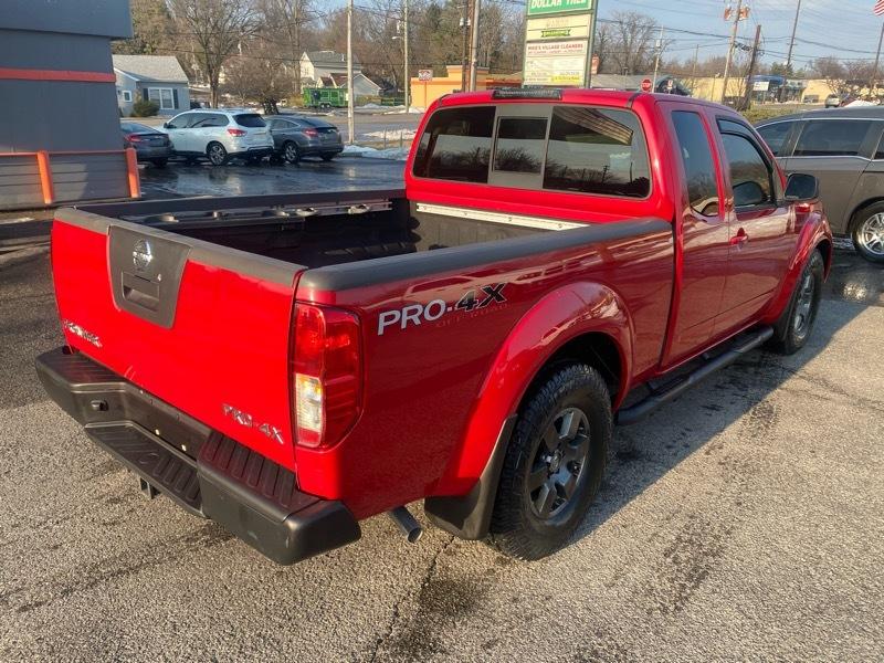 Nissan Frontier LE King Cab 4WD 2010