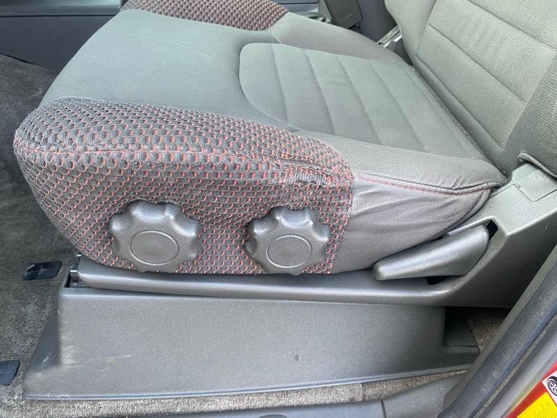 Nissan Frontier LE King Cab 4WD 2010