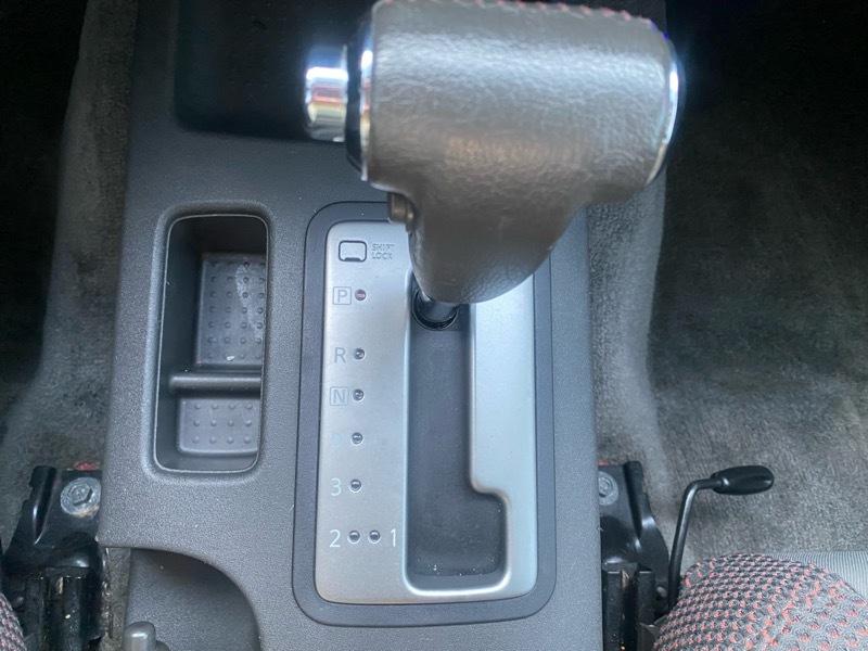 Nissan Frontier LE King Cab 4WD 2010