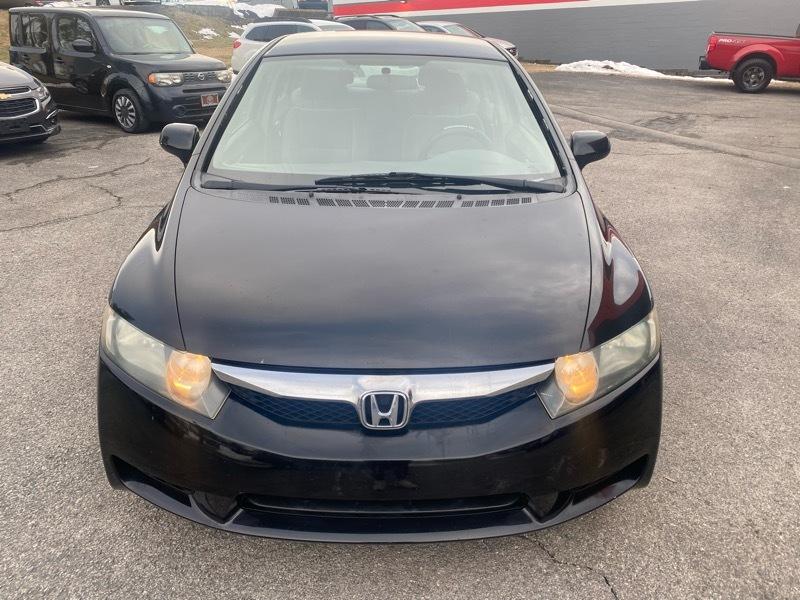 Honda Civic LX Sedan 5-Speed AT 2009