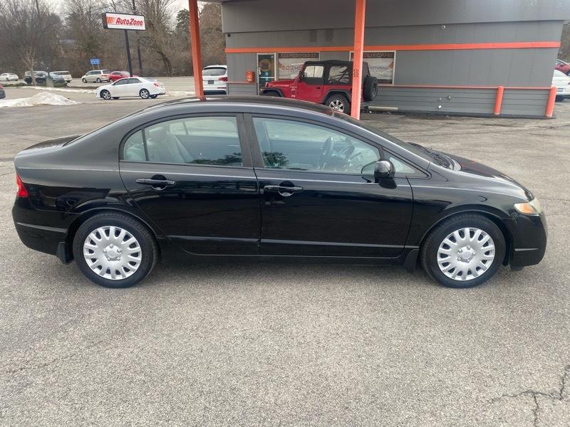Honda Civic LX Sedan 5-Speed AT 2009
