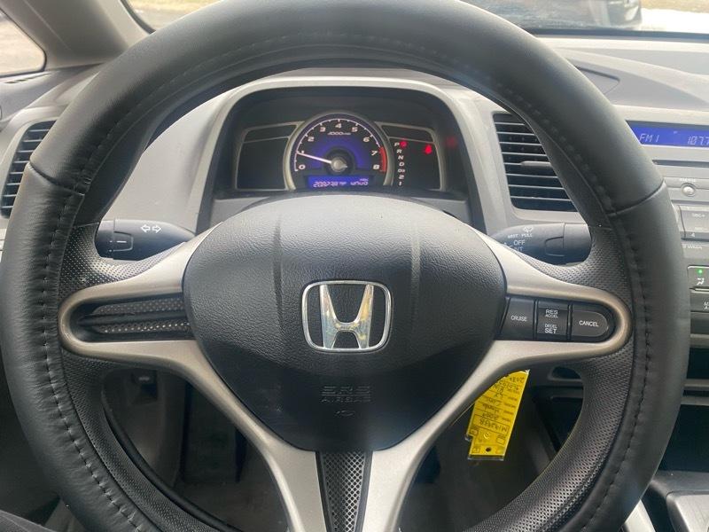 Honda Civic LX Sedan 5-Speed AT 2009
