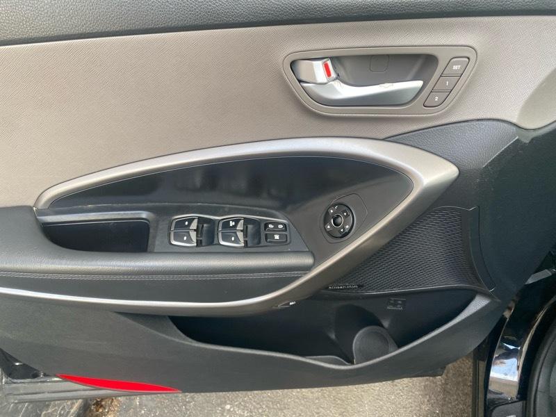 Hyundai Santa Fe Limited FWD 2014