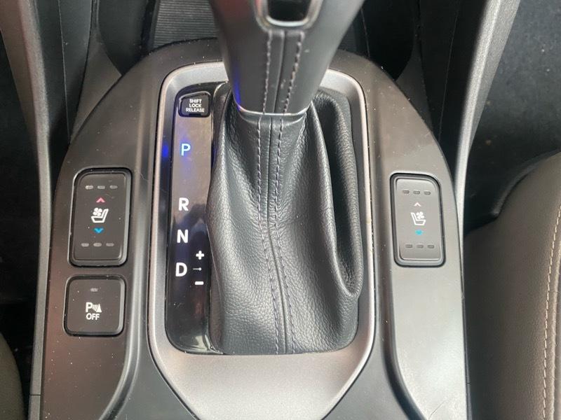 Hyundai Santa Fe Limited FWD 2014