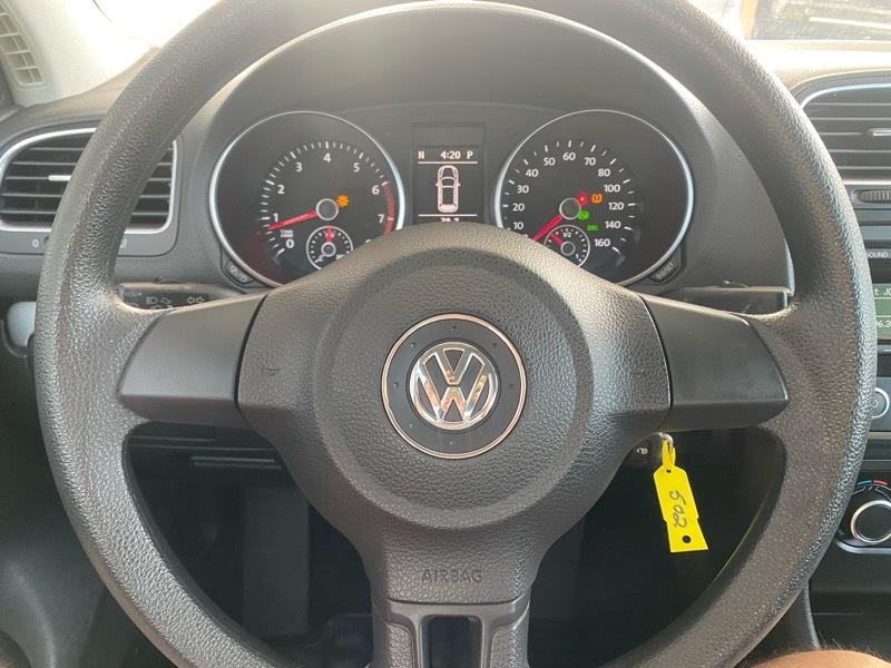 Volkswagen Golf 2.5L Conv & Sunroof 4 Door PZEV 2014