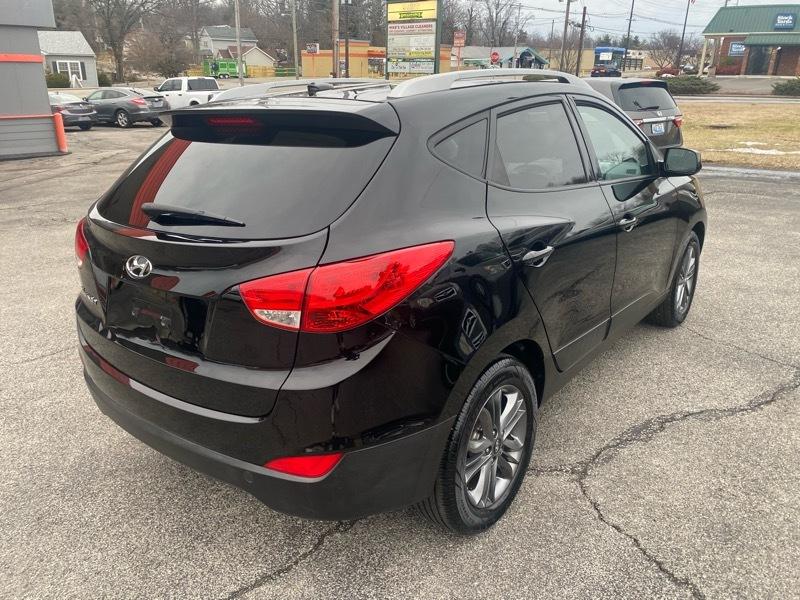 Hyundai Tucson SE FWD 2015