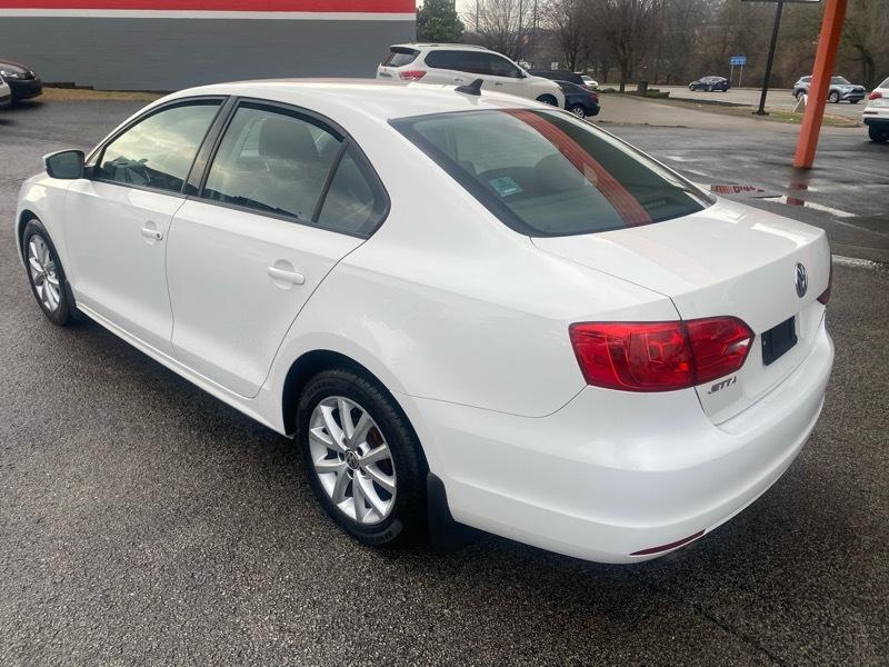 Volkswagen Jetta SE 2012