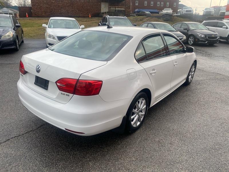 Volkswagen Jetta SE 2012