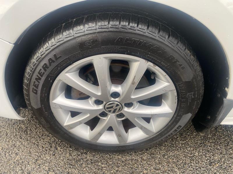 Volkswagen Jetta SE 2012