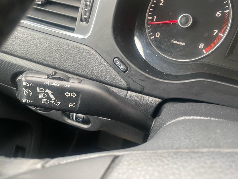 Volkswagen Jetta SE 2012