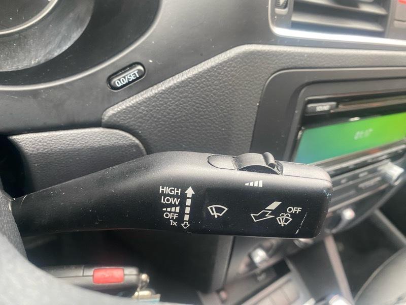 Volkswagen Jetta SE 2012