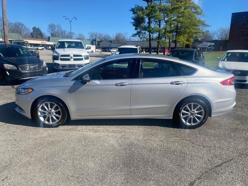 Ford Fusion SE 2017