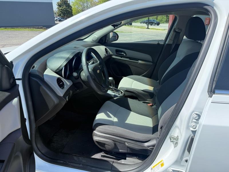 Chevrolet Cruze 2LS 2011