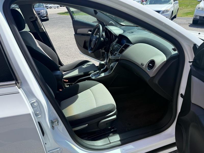 Chevrolet Cruze 2LS 2011