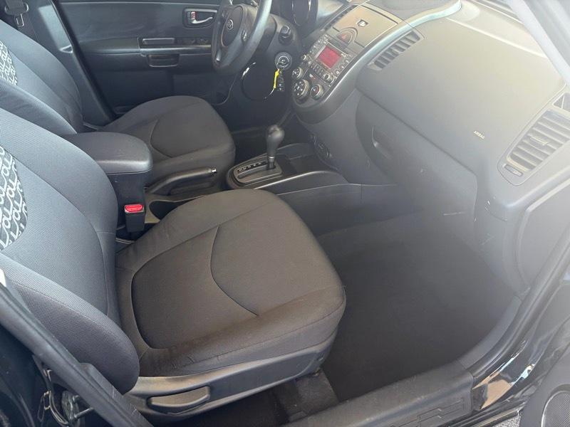 Kia Soul + 2010