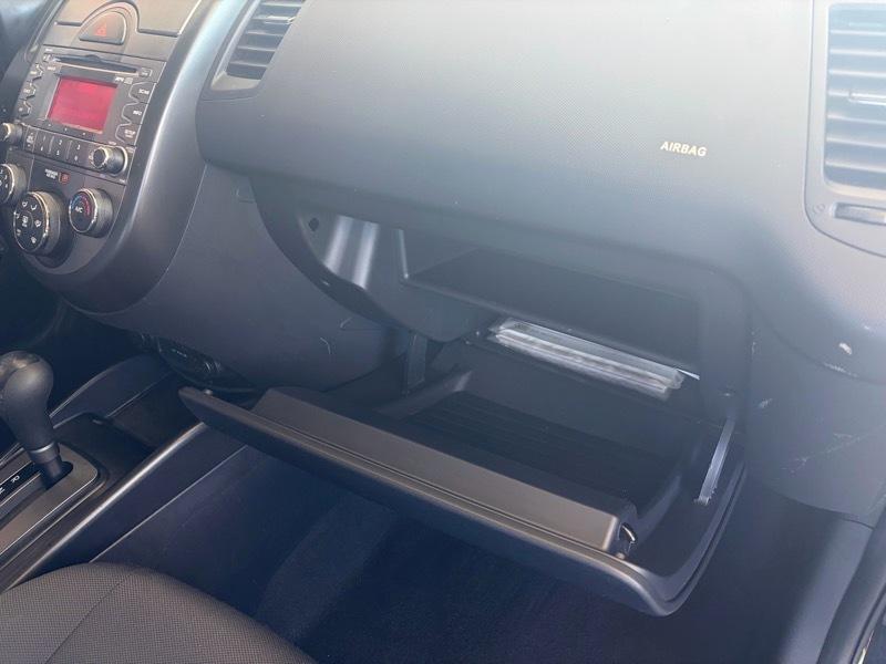 Kia Soul + 2010