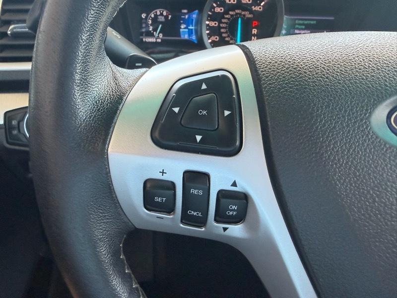 Ford Explorer Sport 4WD 2013