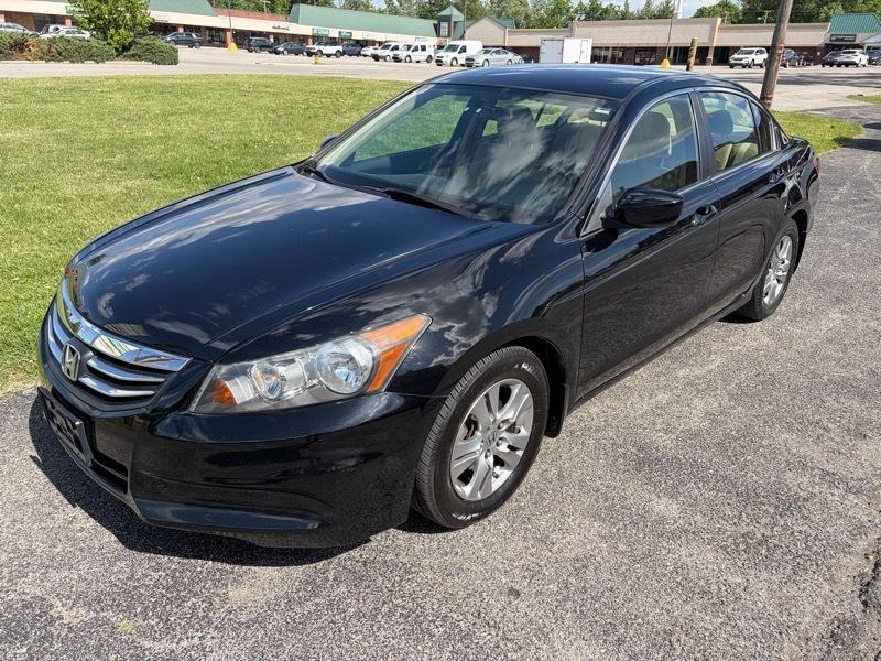 Honda Accord SE Sedan AT 2011
