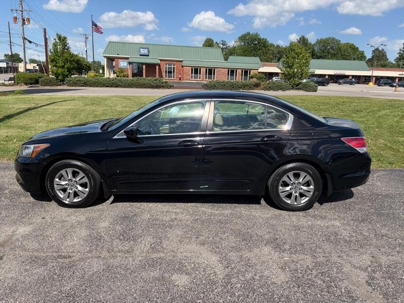Honda Accord SE Sedan AT 2011