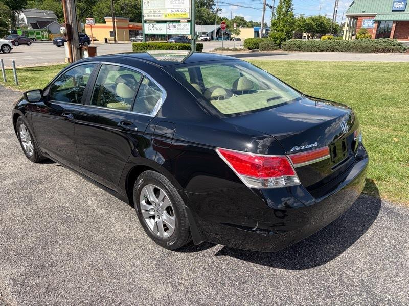 Honda Accord SE Sedan AT 2011
